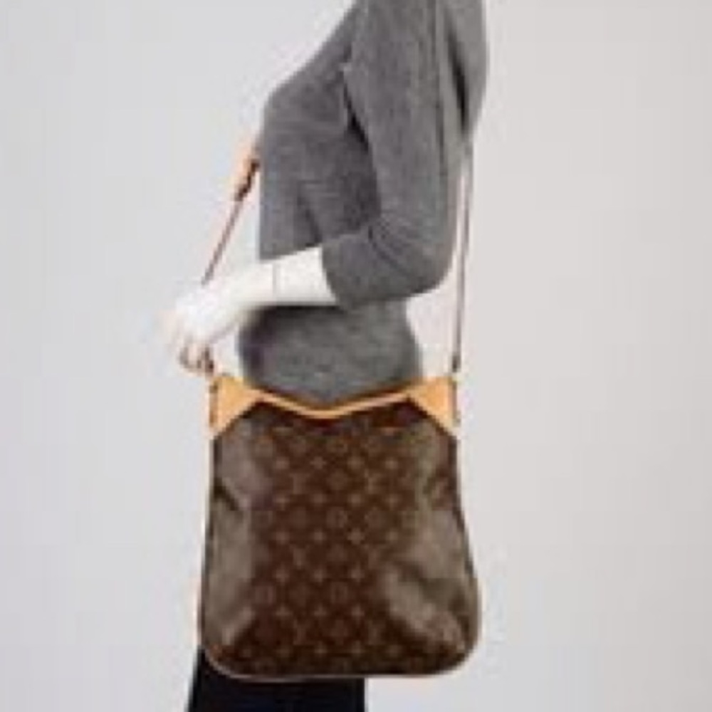 ✅SALE TODAY✅ louis vuitton zipper bag Odeon mm - Picture 8 of 8